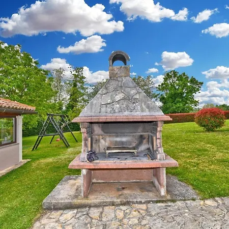 بيت للعطل Mit Privatpool Fuer 12 Personen Ca 120 Qm In Jakovici, Istrien Binnenland Von Istrien